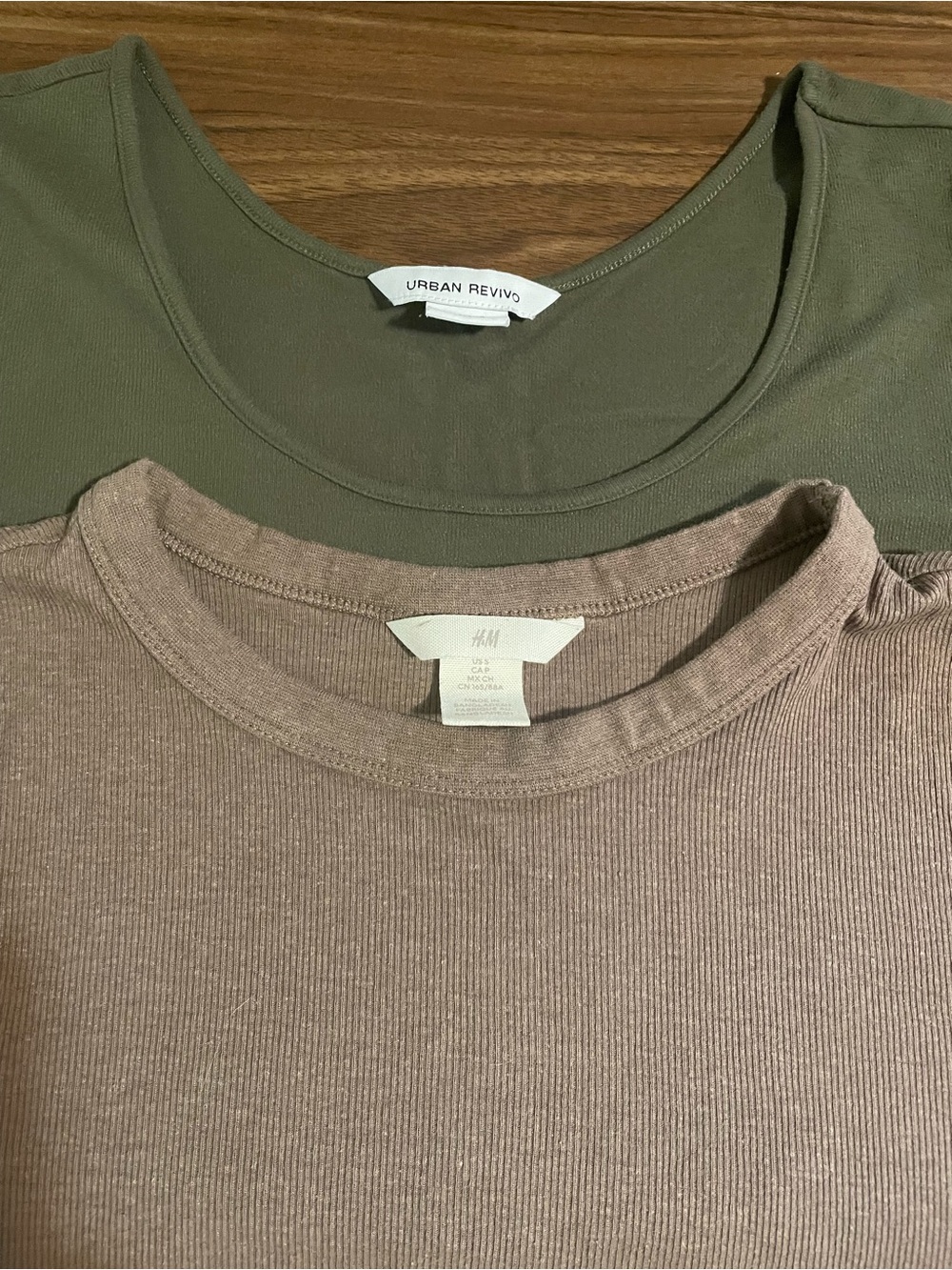 Set of 2 Women’s T shirt size small